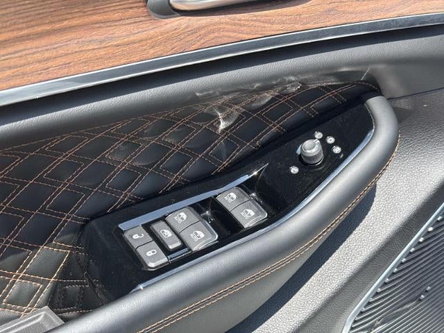2023 Jeep Grand Cherokee L Summit