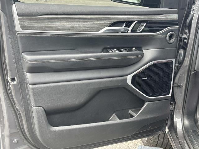 2022 Jeep Wagoneer Series III
