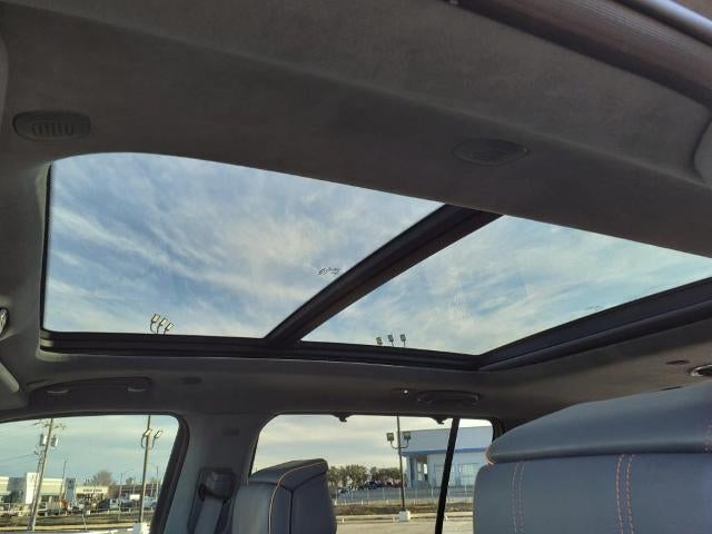 2022 Jeep Grand Wagoneer Series II