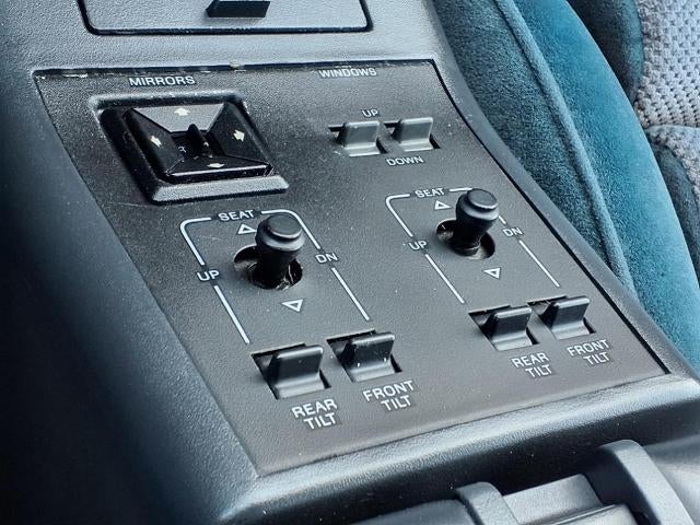 1988 Ford Thunderbird Base