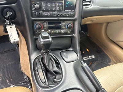 2004 Chevrolet Corvette Base