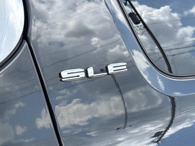 2022 GMC Acadia SLE