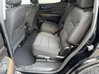 2022 GMC Acadia SLE
