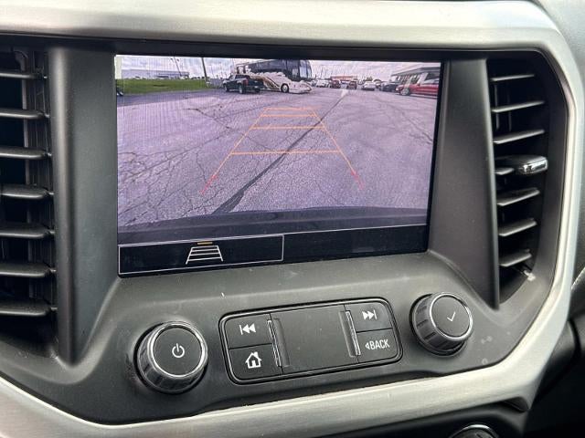 2022 GMC Acadia SLE
