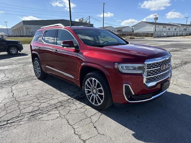 2023 GMC Acadia Denali