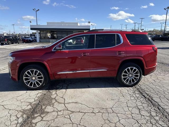 2023 GMC Acadia Denali