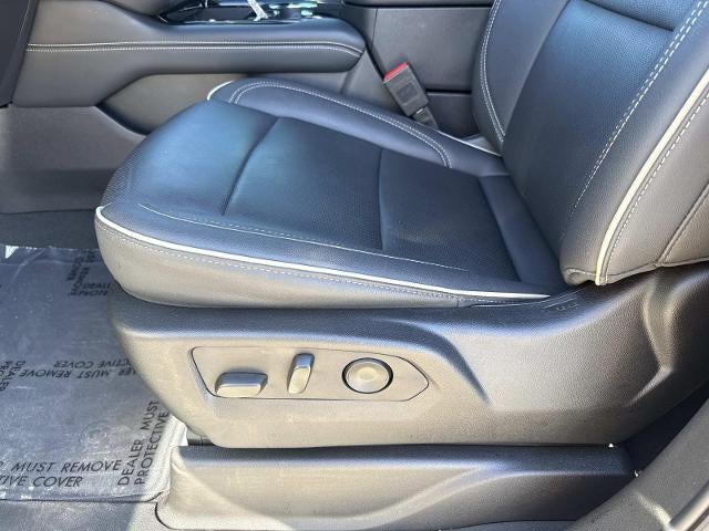 2025 GMC Yukon Elevation