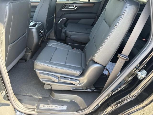 2026 GMC Yukon Denali - Photo 16