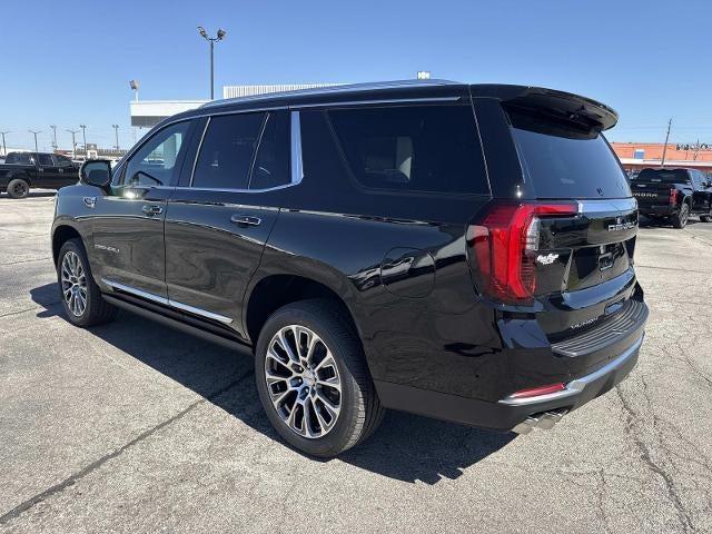 2026 GMC Yukon Denali - Photo 9