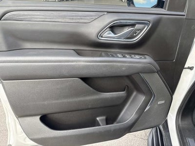 2022 GMC Yukon XL SLT