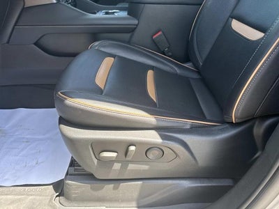 2023 GMC Yukon XL AT4