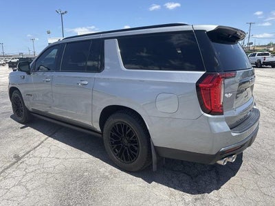 2023 GMC Yukon XL AT4