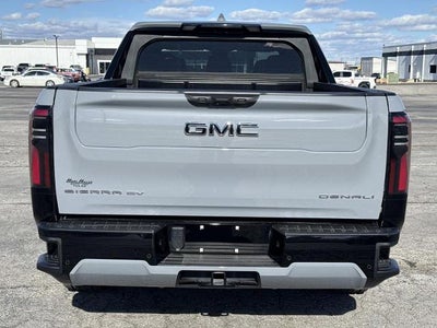 2024 GMC Sierra EV Denali Edition 1