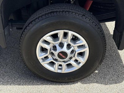 2025 GMC Sierra 2500 HD Pro