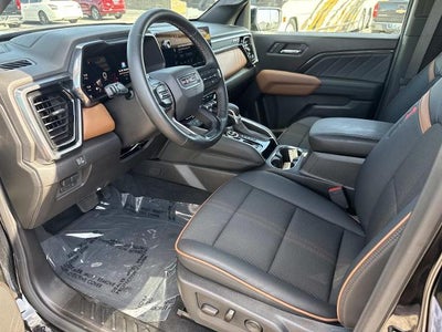 2025 GMC Canyon AT4