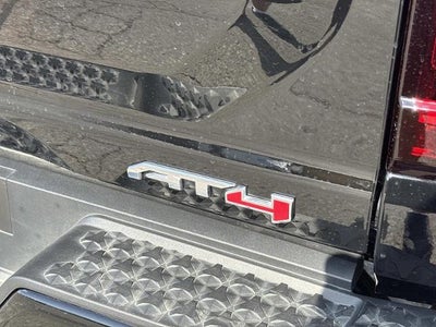 2025 GMC Canyon AT4