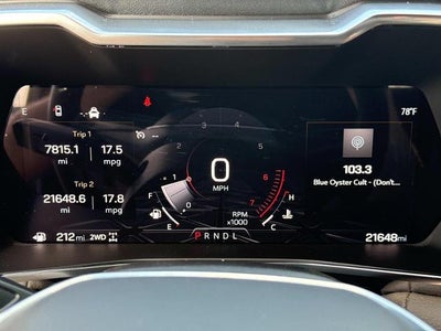 2025 GMC Canyon Denali