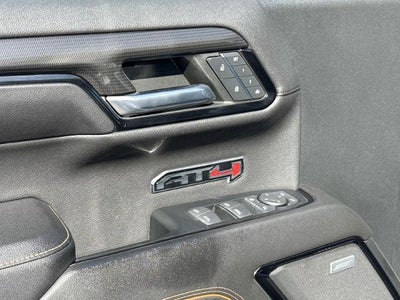 2023 GMC Sierra 1500 AT4