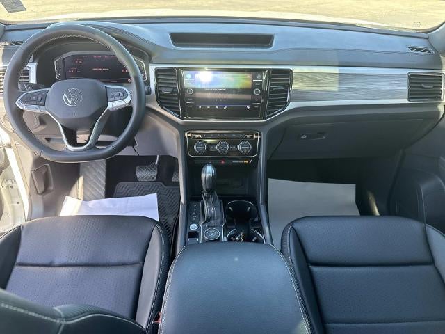 2022 Volkswagen Atlas Cross Sport 2.0T SE w/Technology
