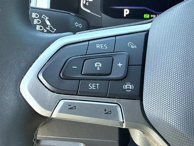 2022 Volkswagen Atlas Cross Sport 2.0T SE w/Technology