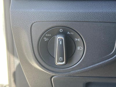 2022 Volkswagen Atlas Cross Sport 2.0T SE w/Technology