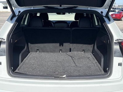 2022 Volkswagen Atlas Cross Sport 2.0T SE w/Technology