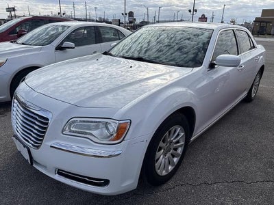 2014 Chrysler 300 4DR SDN LTD RWD