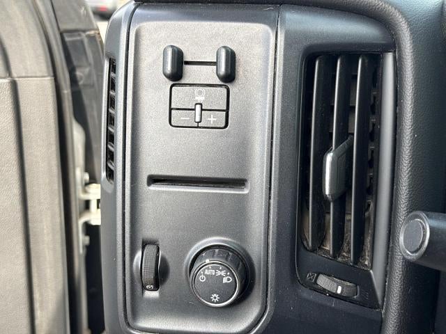 2018 Chevrolet Silverado 1500 Custom