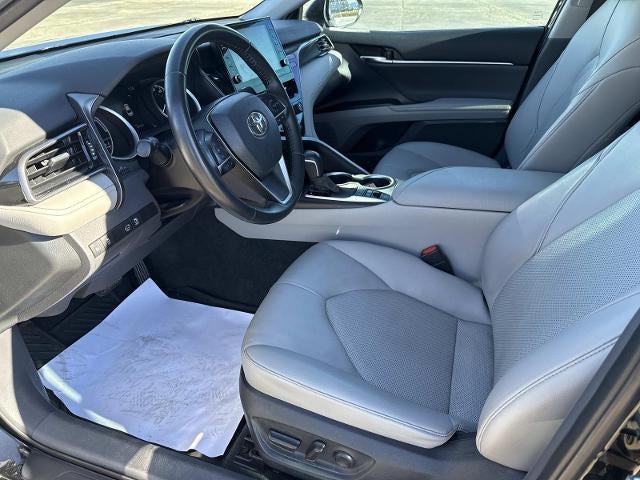 2022 Toyota Camry Hybrid XLE