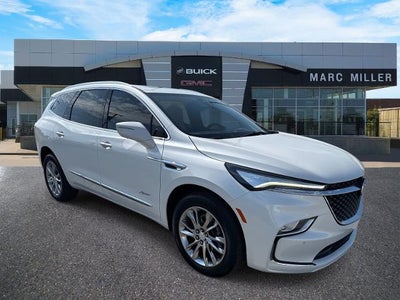 2022 Buick Enclave Avenir