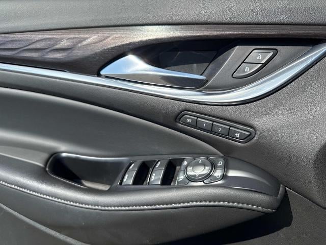 2022 Buick Enclave Avenir