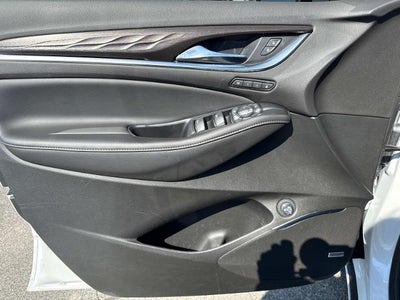 2022 Buick Enclave Avenir