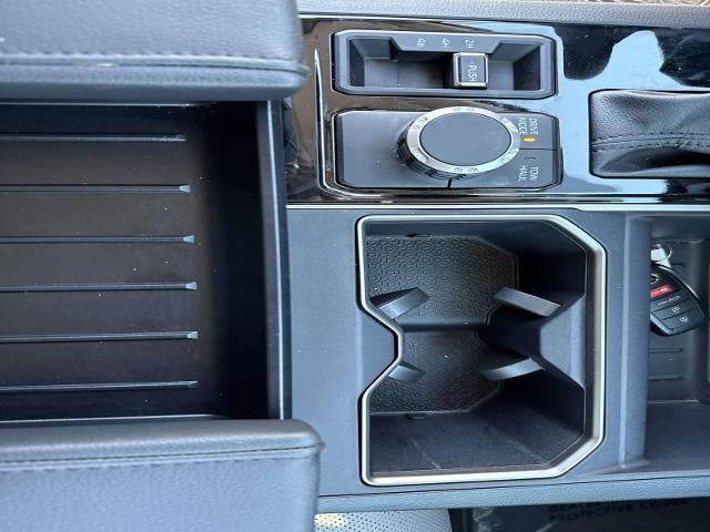 2024 Toyota Tundra 4WD SR5