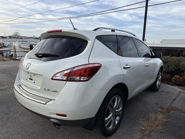2011 Nissan Murano LE