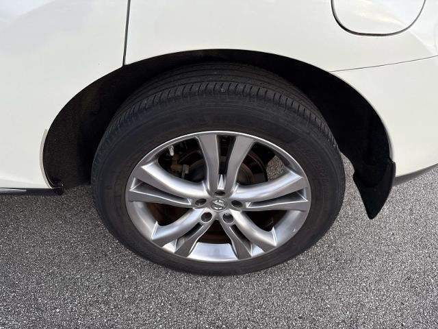 2011 Nissan Murano LE