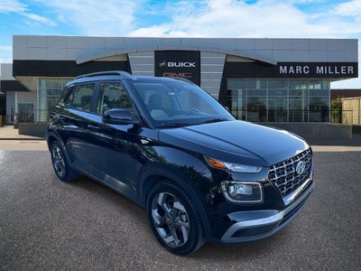 2022 Hyundai Venue SEL