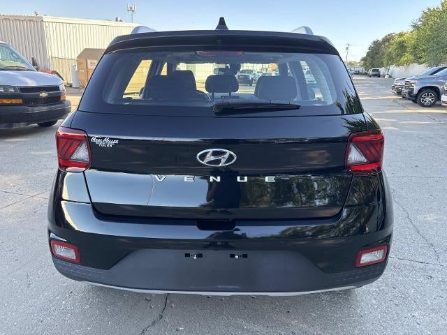 2022 Hyundai Venue SEL