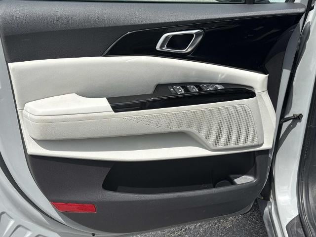 2022 Kia Carnival EX