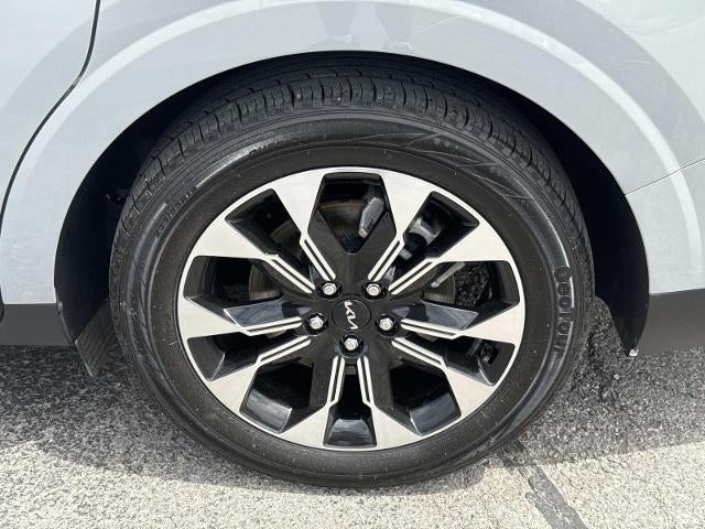 2022 Kia Carnival EX