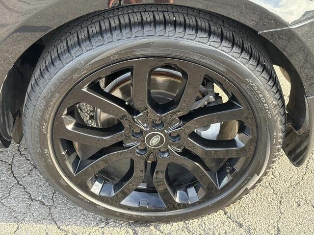 2022 Land Rover Range Rover Sport HSE Silver Edition