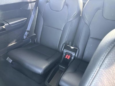 2019 Volvo XC90 Momentum