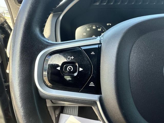 2019 Volvo XC90 Momentum