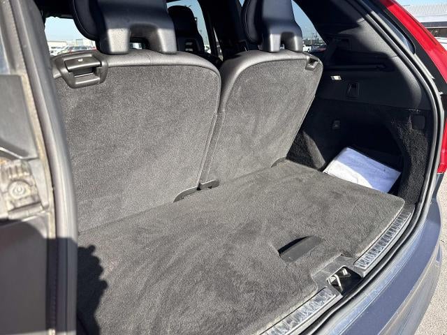 2019 Volvo XC90 Momentum